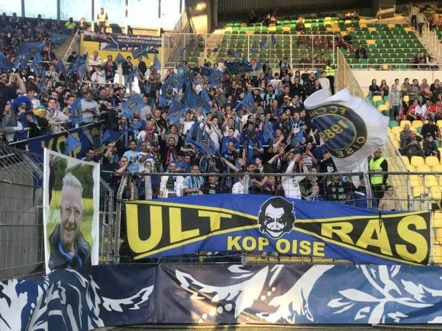 Le Kop Oise avait bien sûr accroché la photo de Walter Luzi, le fondateur du FCCO.