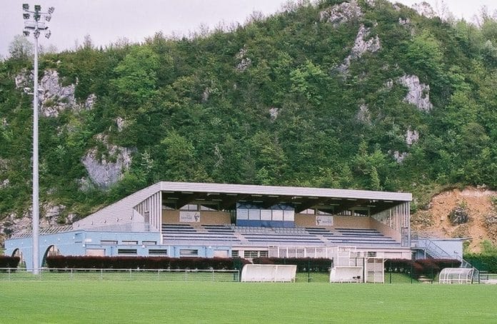 A Moirans-en-Montagne, le stade de Jura-Sud Foot !